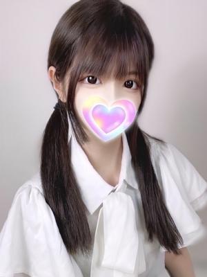 ゆりな